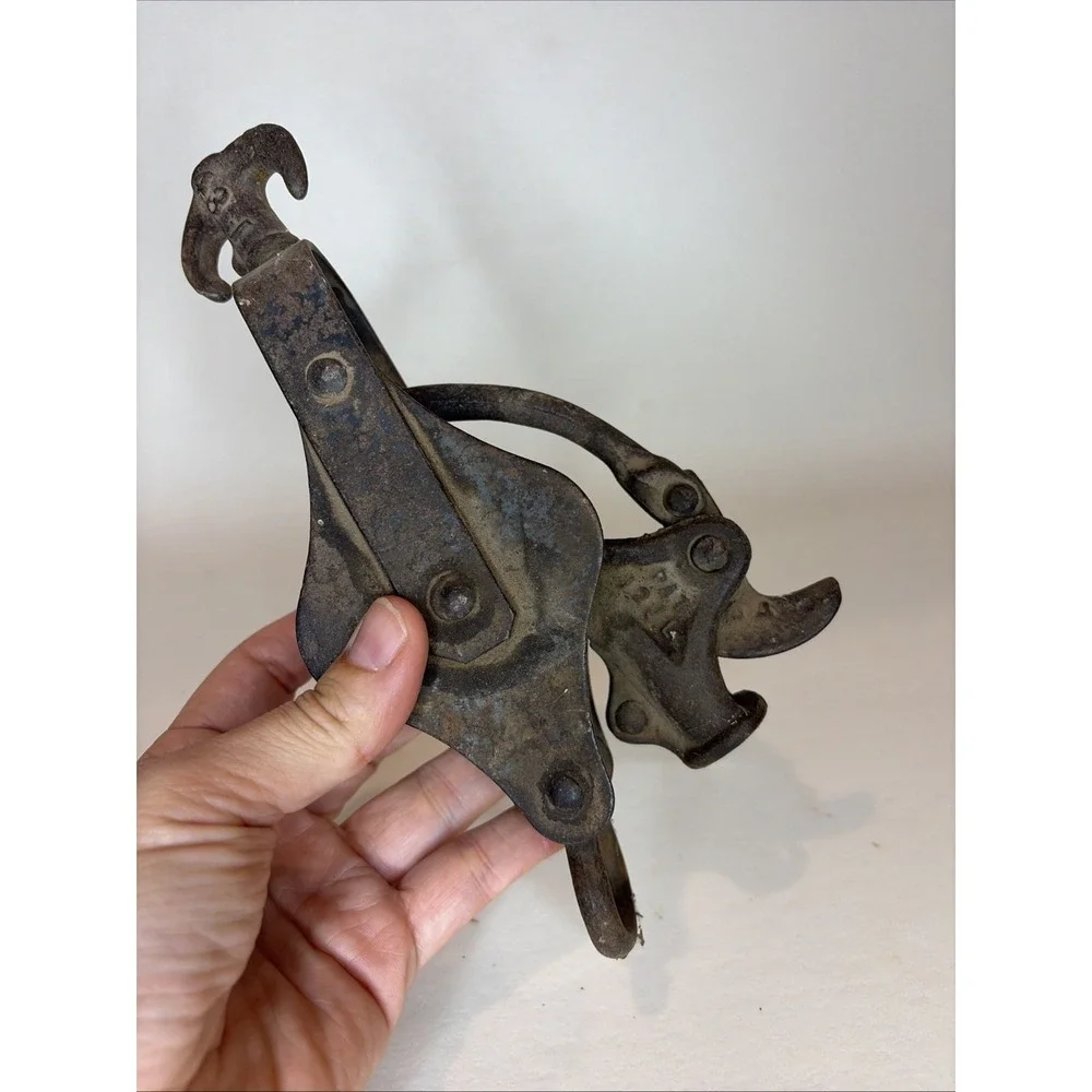 Vintage Pulley Come Along Hoist Ratchet